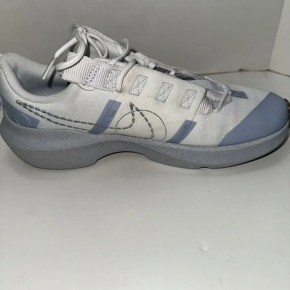 Size 5Y (GS) - Nike Crater Impact Low White Blue
